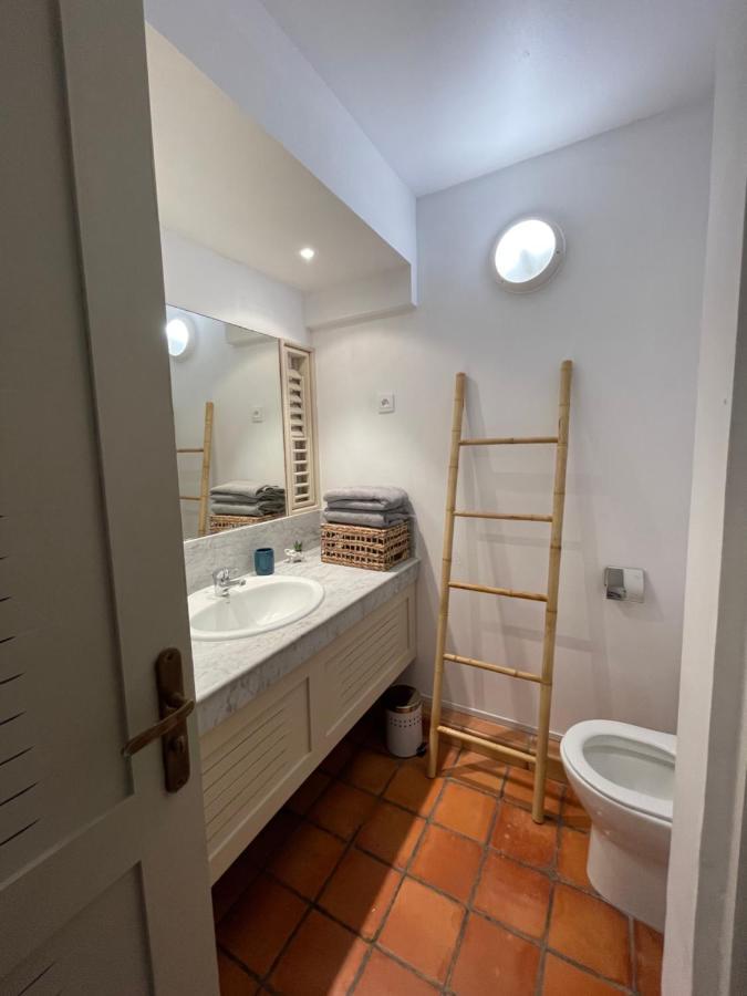 Appartement Vue Mer A 2 Minutes A Pied Des Plages Tartane Ла-Трините Экстерьер фото