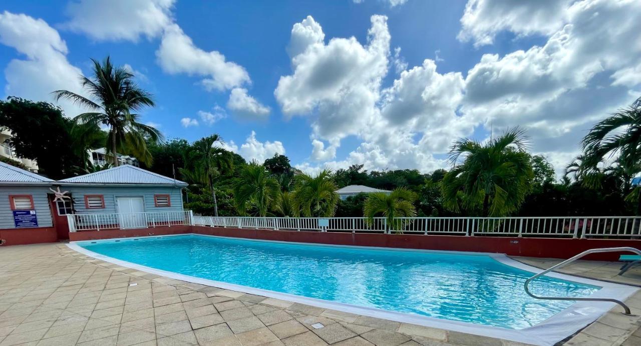 Appartement Vue Mer A 2 Minutes A Pied Des Plages Tartane Ла-Трините Экстерьер фото